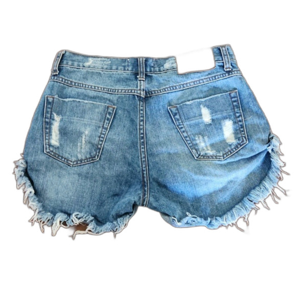 One x One Teaspoon Classic Bandits Distress Cutoff Denim Shorts, 24 (Waist 28) - Picture 2 of 8